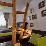 מלון Hotel-krone-lounge *