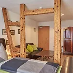 Hotel-krone-lounge מלון Herdwangen-Schönach